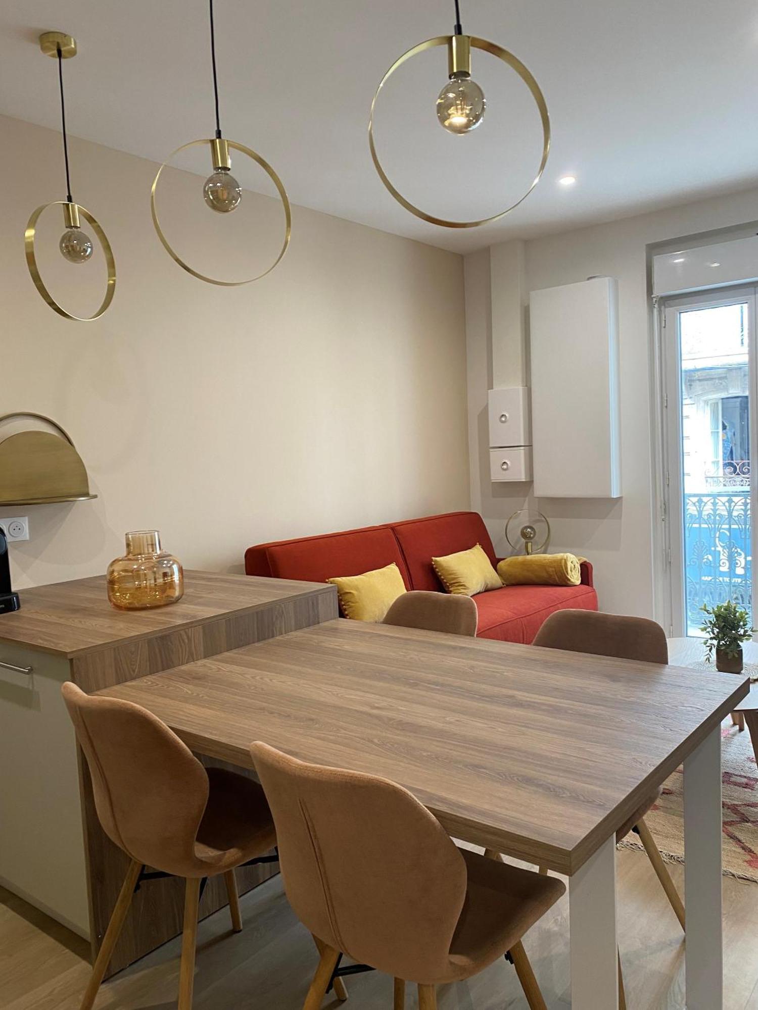 Luxe & Confort, Spacieux, Neuf, Clim Et Apartment *
